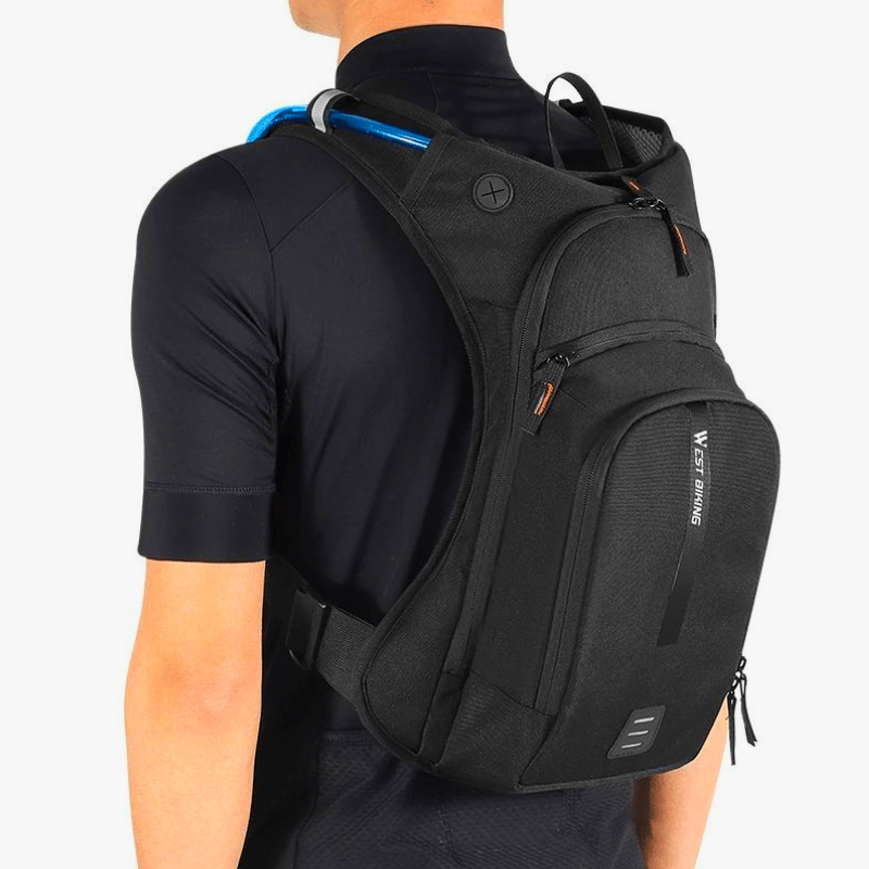 Adjustable strap system keeping backpack stable during ride
