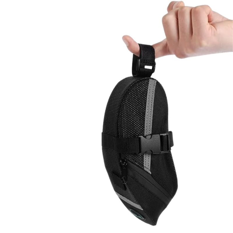 Reflective details on saddle bag for night visibility